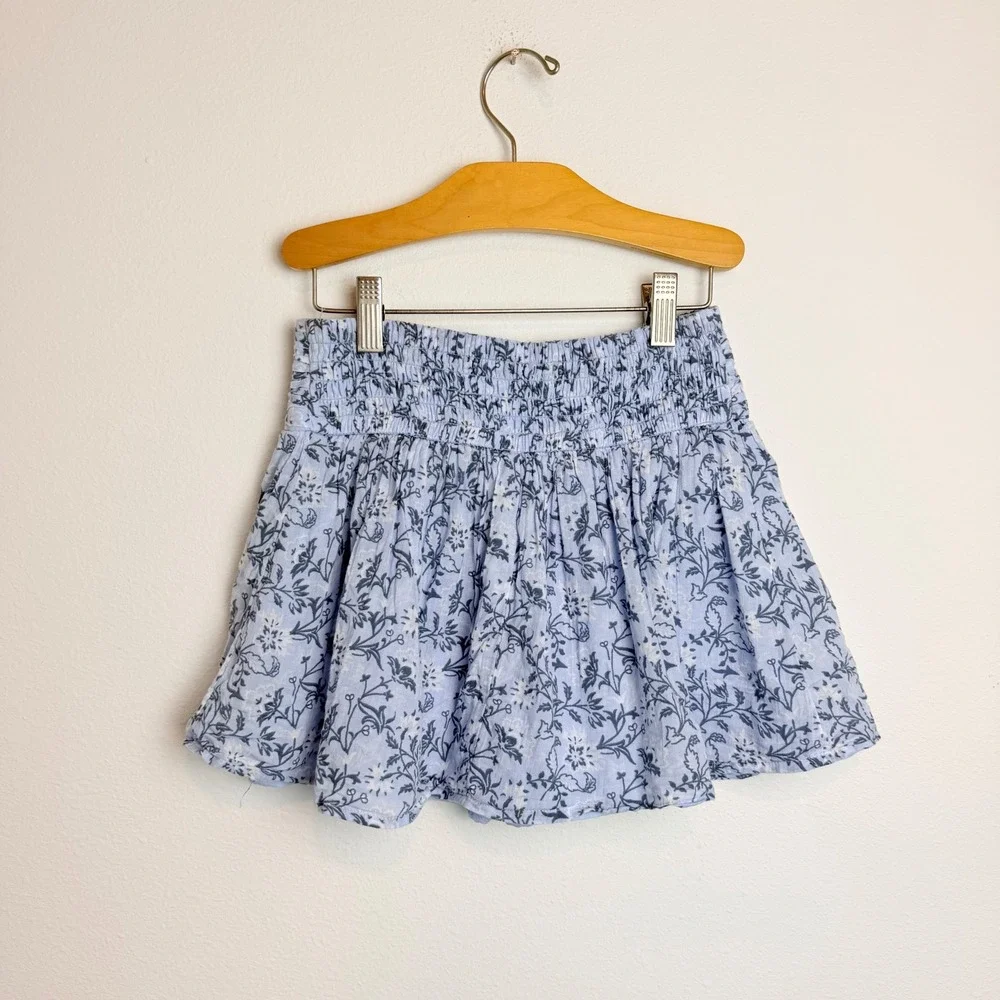 Abercrombie Kids Girls Blue Floral Smocked Skort Size 7/8 Cotton Skorts